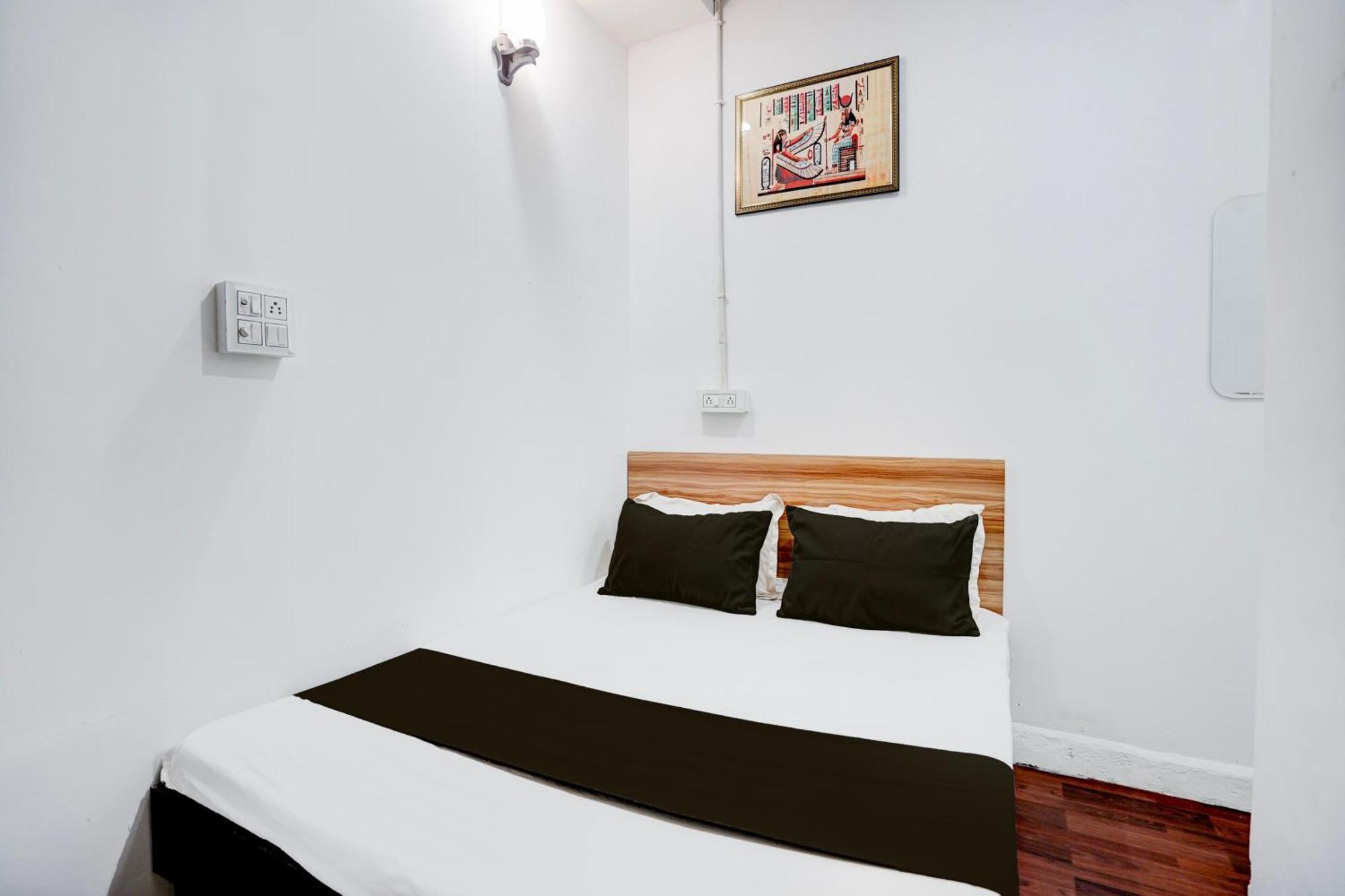 Hotel O Le Empire Stay House New Delhi Extérieur photo