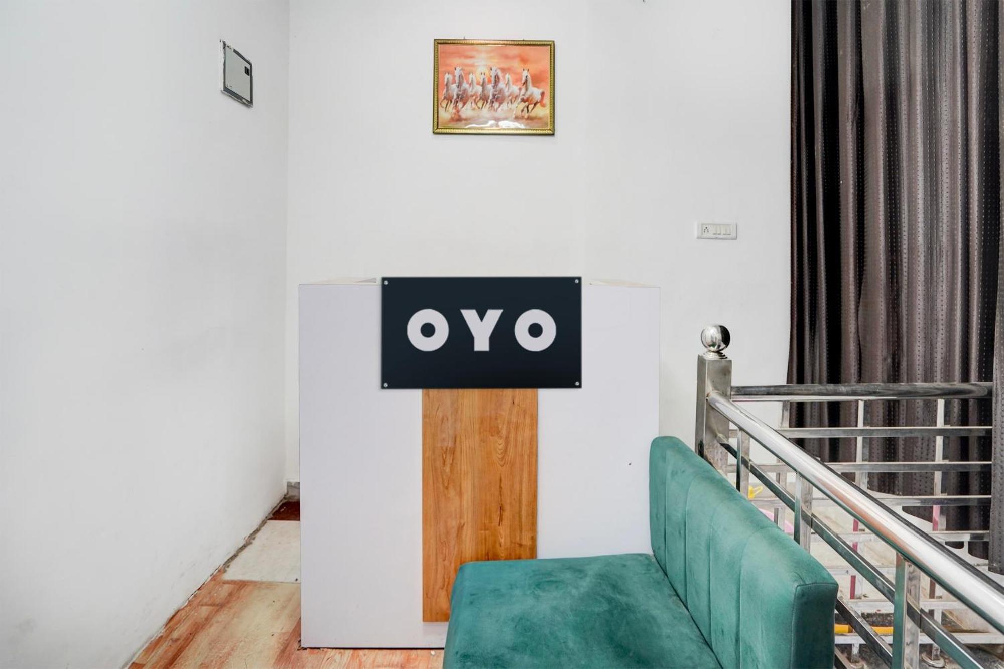Hotel O Le Empire Stay House New Delhi Extérieur photo