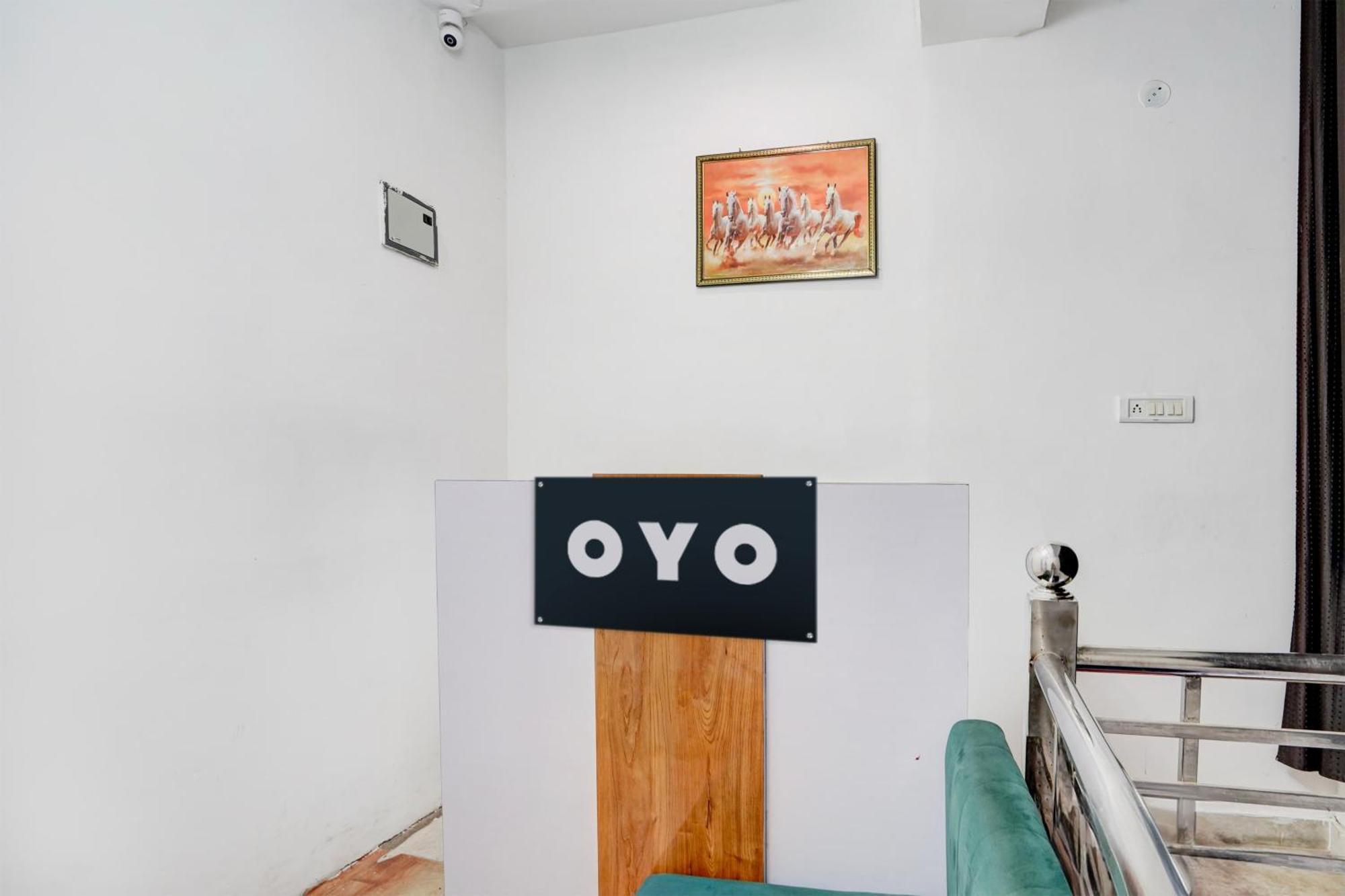 Hotel O Le Empire Stay House New Delhi Extérieur photo