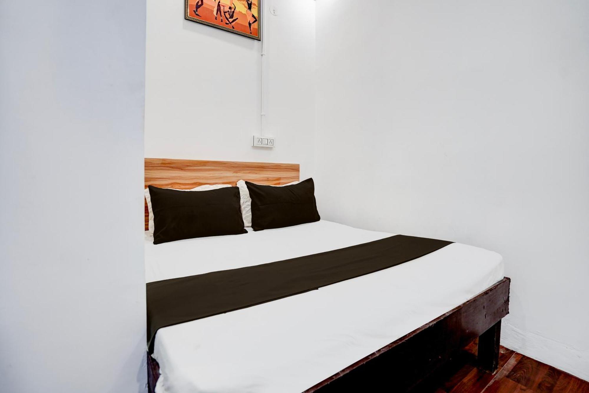 Hotel O Le Empire Stay House New Delhi Extérieur photo