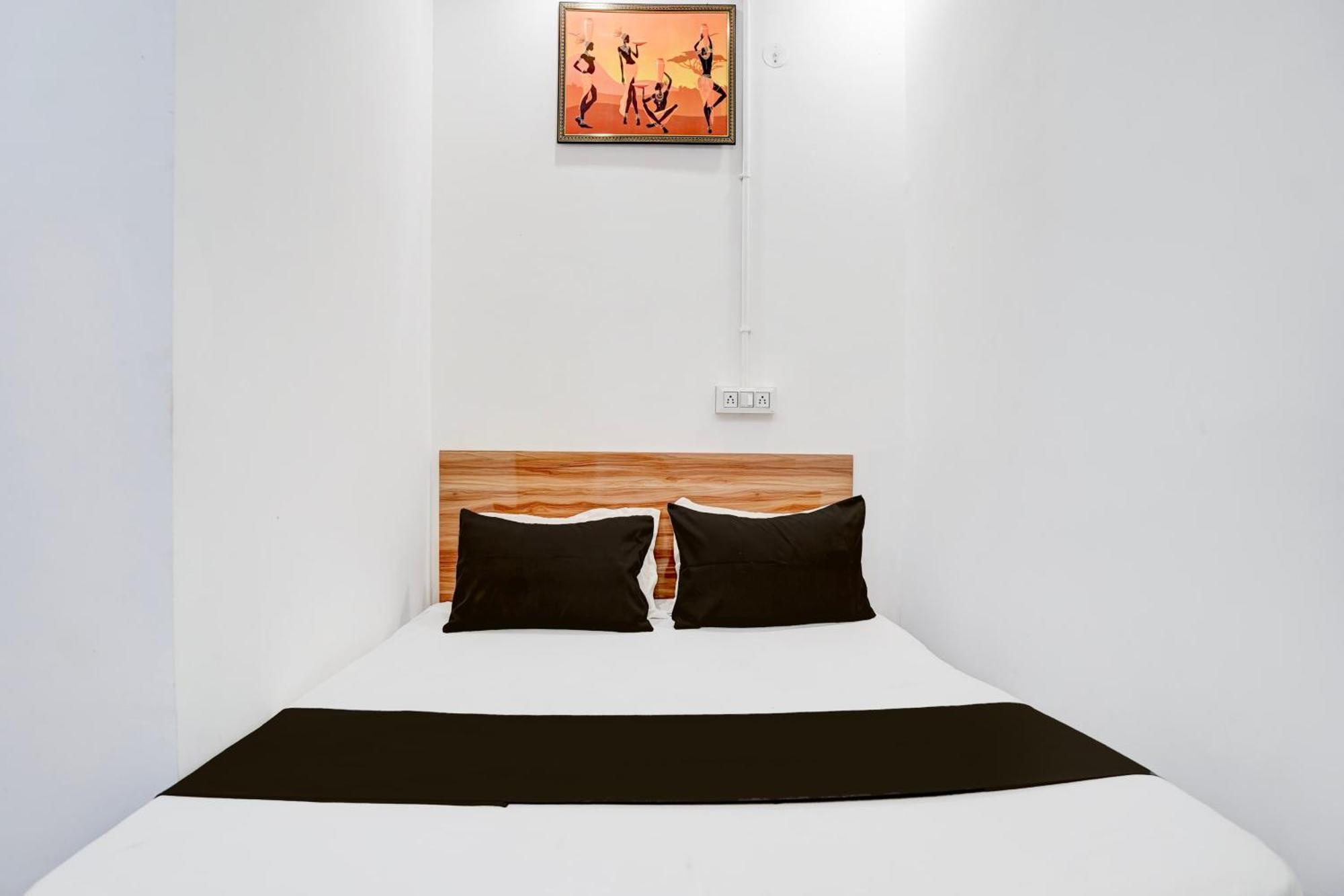Hotel O Le Empire Stay House New Delhi Extérieur photo