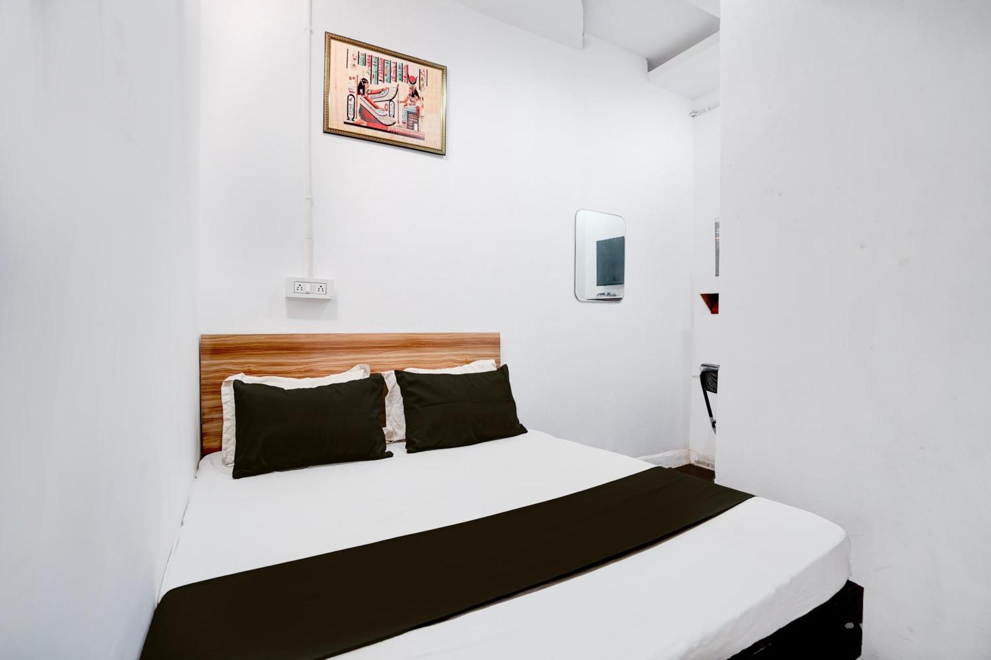 Hotel O Le Empire Stay House New Delhi Extérieur photo